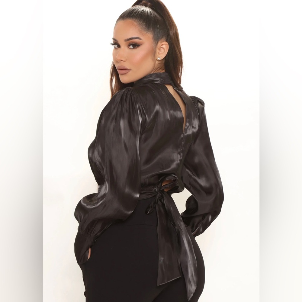 Satin Crop top small